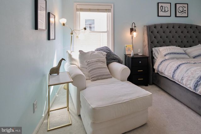 681 BERKSHIRE DR, State College, PA 16803