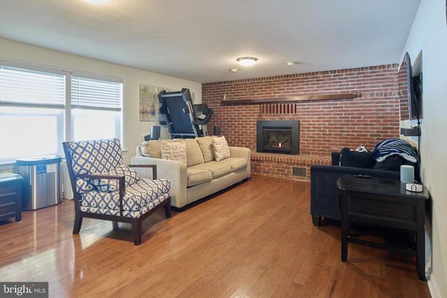 681 BERKSHIRE DR, State College, PA 16803