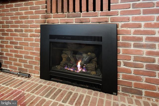 681 BERKSHIRE DR, State College, PA 16803