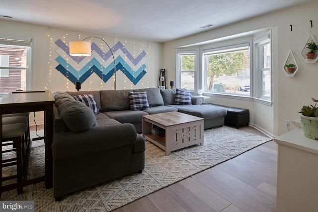 681 BERKSHIRE DR, State College, PA 16803