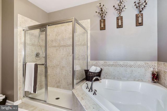 4042 DERBY, Cherry Hill, NJ 08002