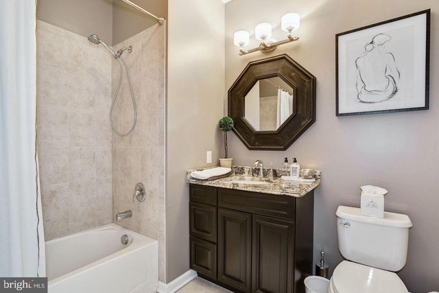 4042 DERBY, Cherry Hill, NJ 08002