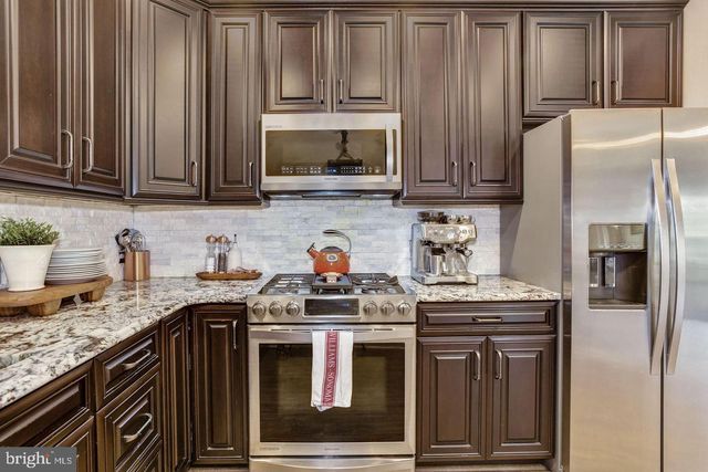 4042 DERBY, Cherry Hill, NJ 08002