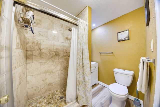 7809 Beckley Street, Houston, TX 77088