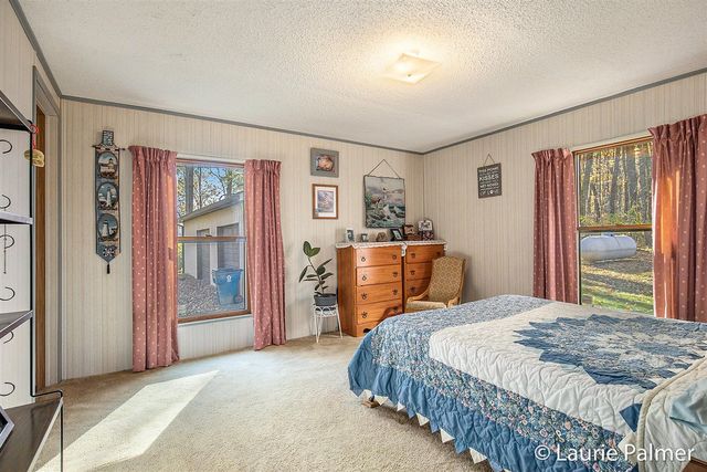 2303 Marquette Road, Ionia, MI 48846