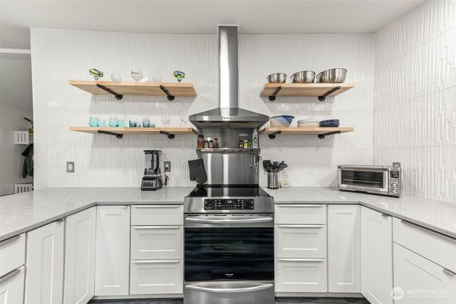 19536 Abbey Lane SE, Bucoda, WA 98530