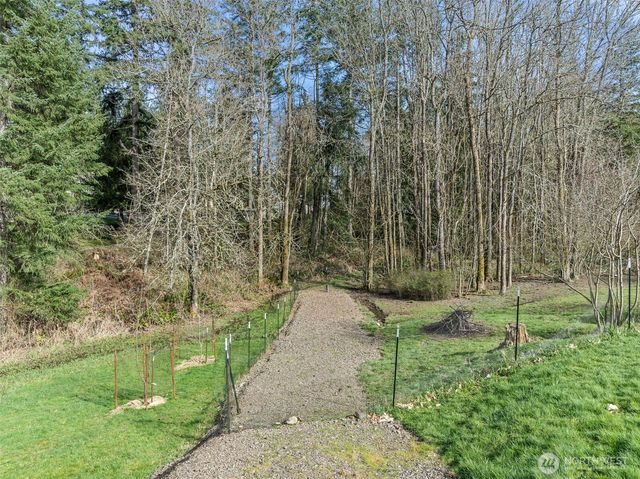 19536 Abbey Lane SE, Bucoda, WA 98530