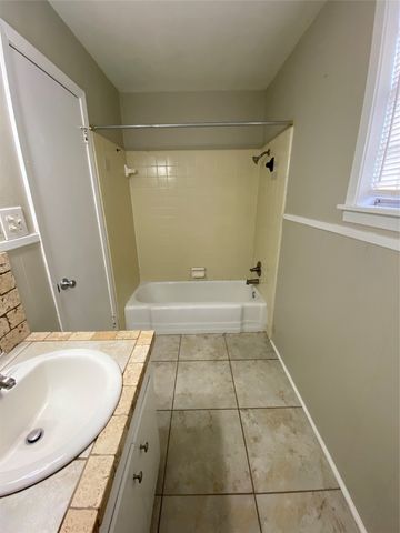 6137 Verona Lane, Shreveport, LA 71105