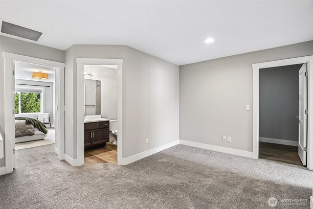 11907 NE 108th Street, Vancouver, WA 98662