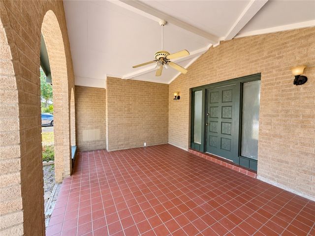 1118 Alexandria Dr, Corpus Christi, TX 78412