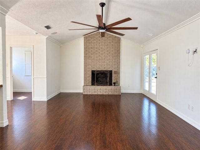 1118 Alexandria Dr, Corpus Christi, TX 78412