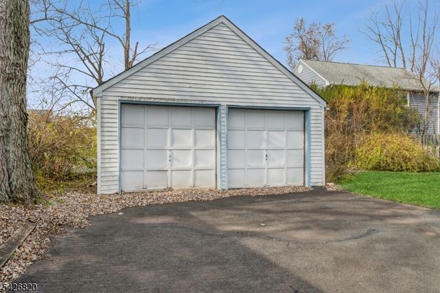 17 N Clark Ave, Somerville Boro, NJ 08876