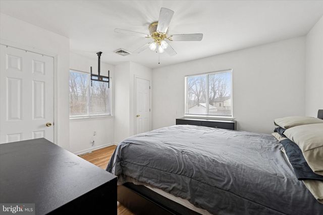 1 ARDEN AVE, New Castle, DE 19720