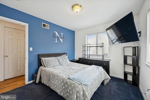 1 ARDEN AVE, New Castle, DE 19720