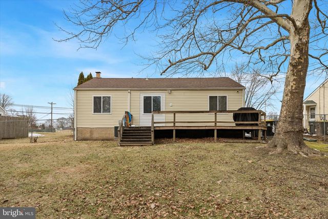 1 ARDEN AVE, New Castle, DE 19720