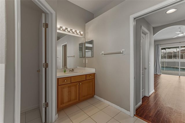 24647 BLAZING TRAIL WAY, Land O Lakes, FL 34639