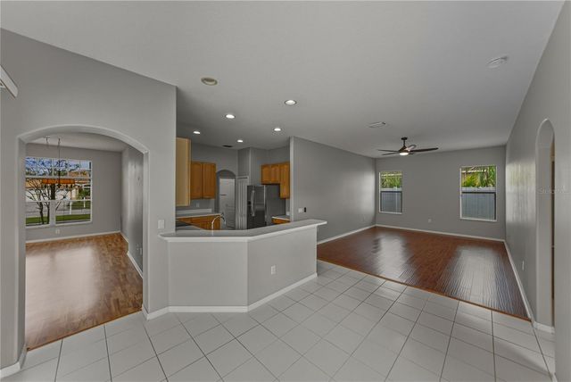 24647 BLAZING TRAIL WAY, Land O Lakes, FL 34639