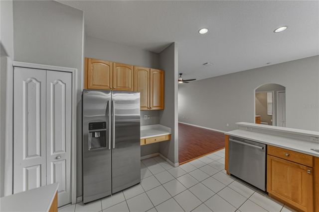 24647 BLAZING TRAIL WAY, Land O Lakes, FL 34639