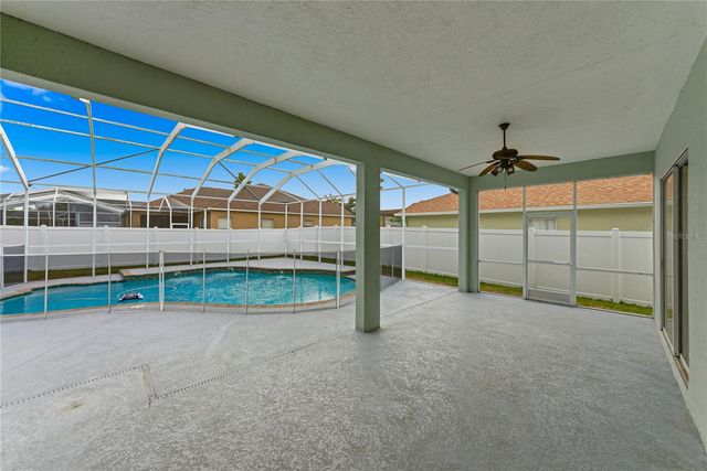 24647 BLAZING TRAIL WAY, Land O Lakes, FL 34639