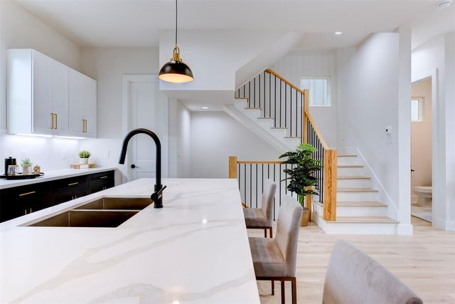 1304 Evelyn Street, Houston, TX 77009