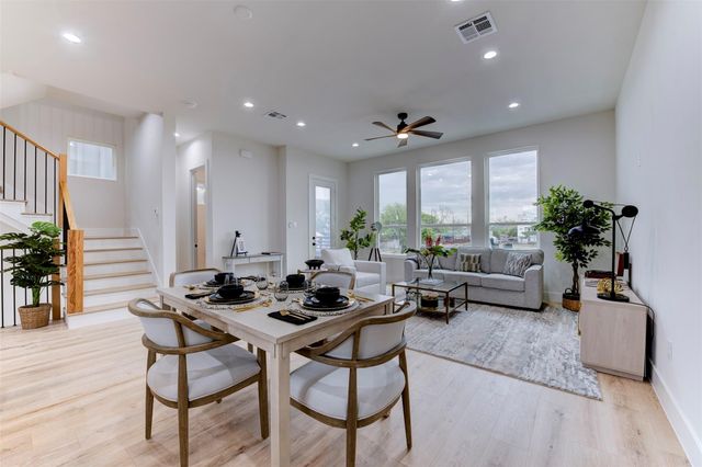 1304 Evelyn Street, Houston, TX 77009