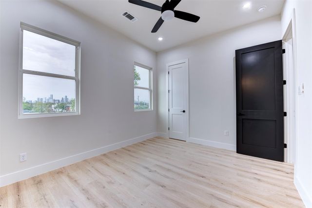 1304 Evelyn Street, Houston, TX 77009