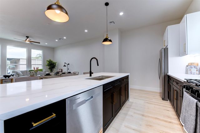 1304 Evelyn Street, Houston, TX 77009