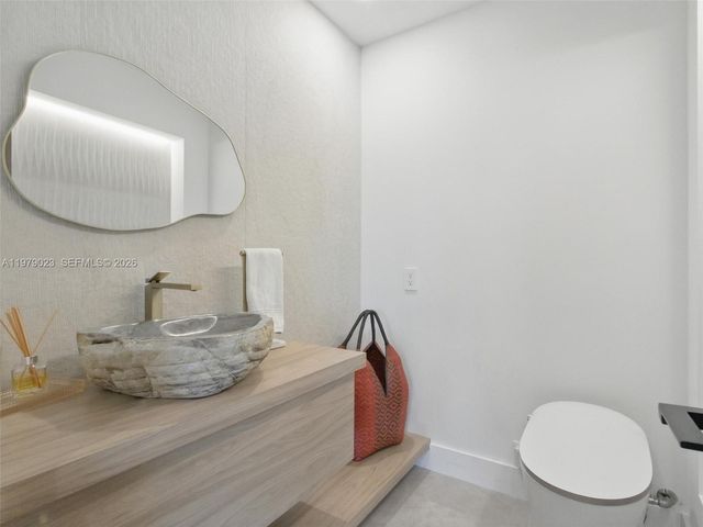 17220 SW 46th St, Southwest Ranches, FL 33331