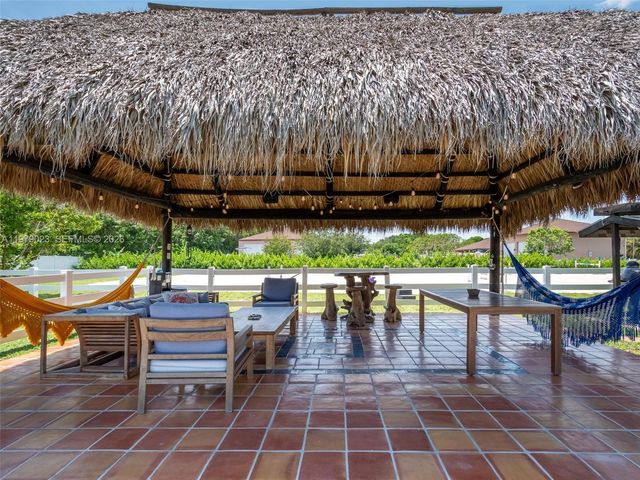 17220 SW 46th St, Southwest Ranches, FL 33331