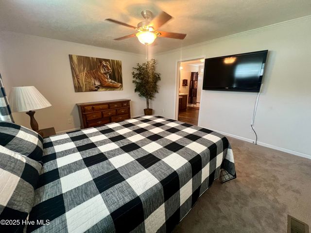 5741 Dean Drive, Washington, NC 27889