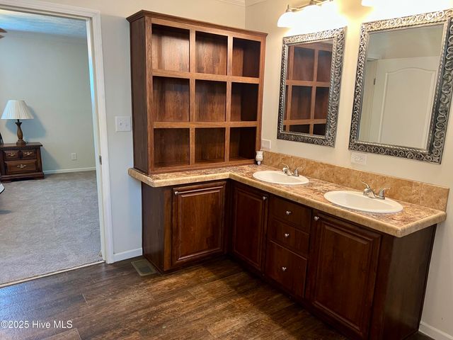 5741 Dean Drive, Washington, NC 27889
