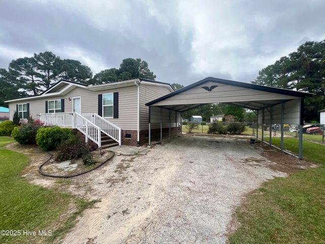 5741 Dean Drive, Washington, NC 27889