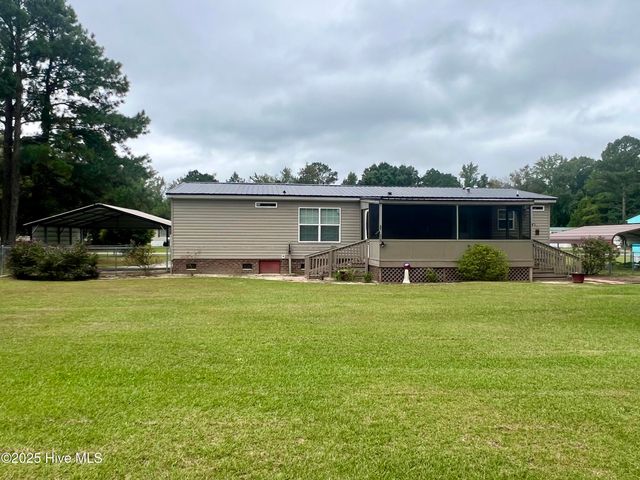 5741 Dean Drive, Washington, NC 27889