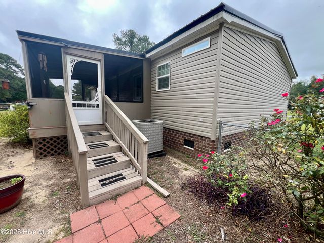 5741 Dean Drive, Washington, NC 27889