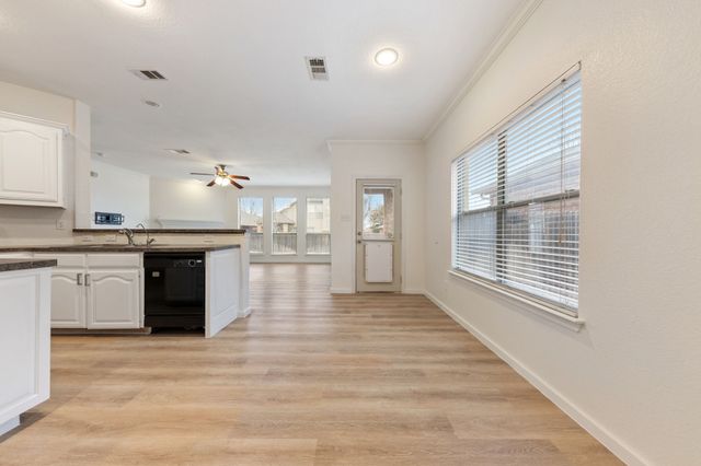 1164 Roping Reins Way, Fort Worth, TX 76052