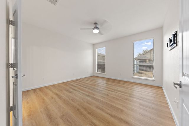 1164 Roping Reins Way, Fort Worth, TX 76052