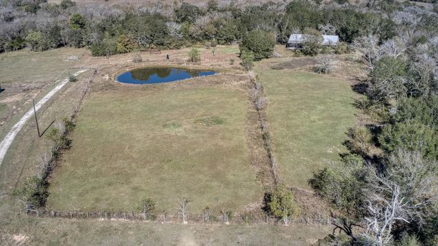 35684 Howell Road, Waller, TX 77484