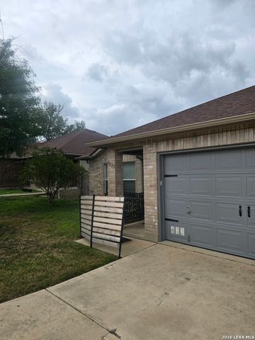 7025 Tourant, San Antonio, TX 78240