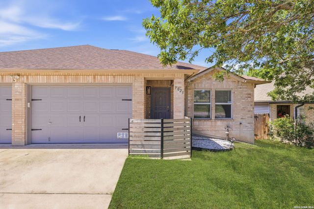 7025 Tourant, San Antonio, TX 78240