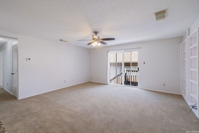 7025 Tourant, San Antonio, TX 78240