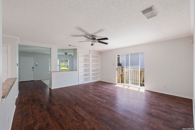 7025 Tourant, San Antonio, TX 78240