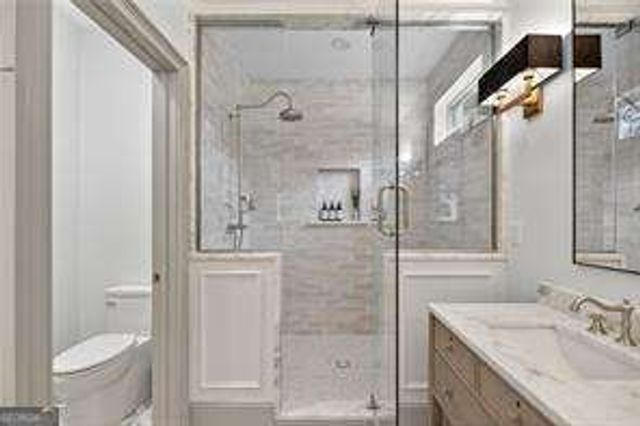 111 Lakeview Drive, Carrollton, GA 30117