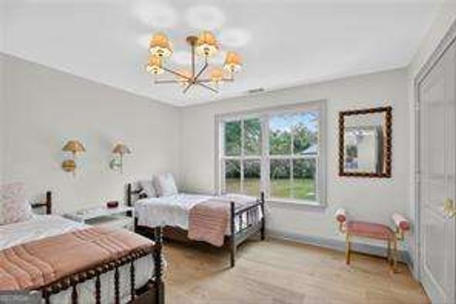 111 Lakeview Drive, Carrollton, GA 30117