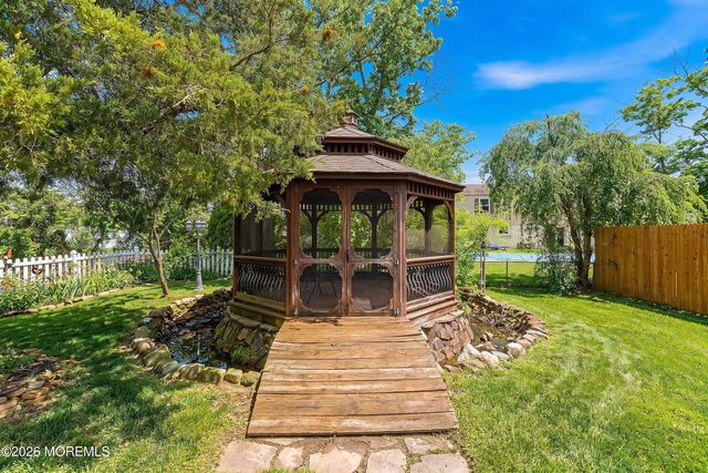 26 Cherokee Drive, Browns Mills, NJ 08015