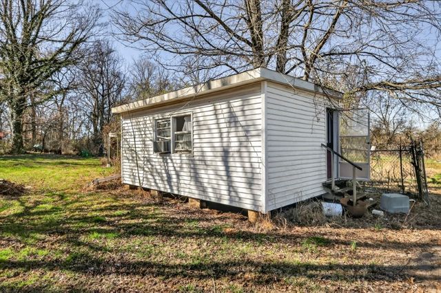 1400 West Lane Street, Shelbyville, TN 37160
