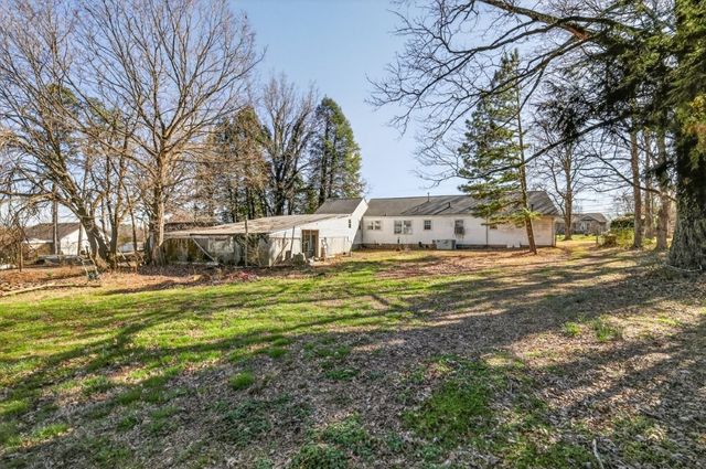 1400 West Lane Street, Shelbyville, TN 37160