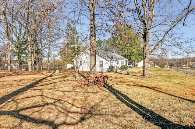 1400 West Lane Street, Shelbyville, TN 37160