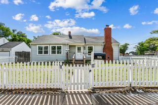 857 N Ridgewood, Wichita, KS 67208