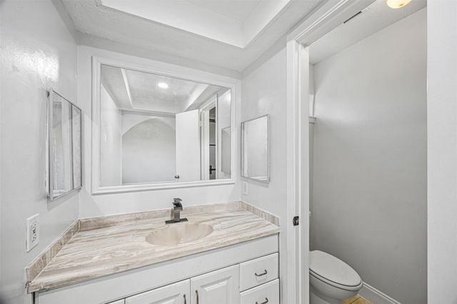 10407 Townhall Lane, Sugar Land, TX 77498