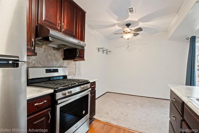 38088 Sherwood Street, Westland, MI 48185